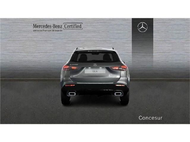 Usado Mercedes GLA200 Progressive 163 CV (119 kW) 2024 Gris SUV