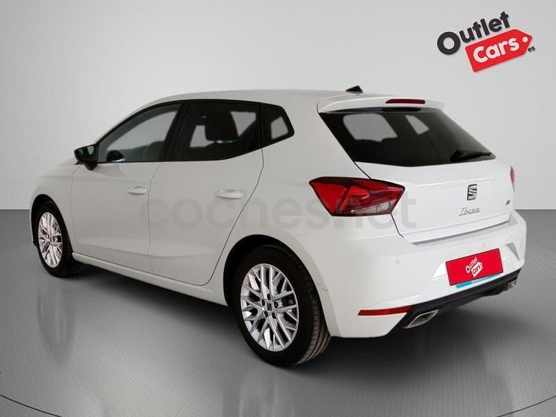 Usado Seat Ibiza FR 115 CV (84 kW) 2024 Blanco Utilitario