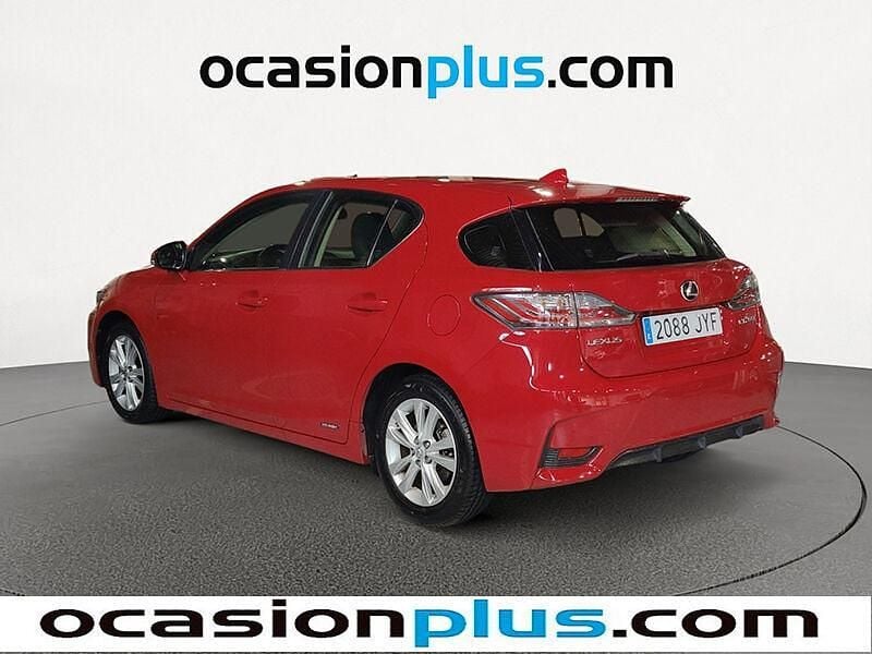 Usado Lexus CT200h Executive Line 136 CV (100 kW) 2017 Rojo Utilitario