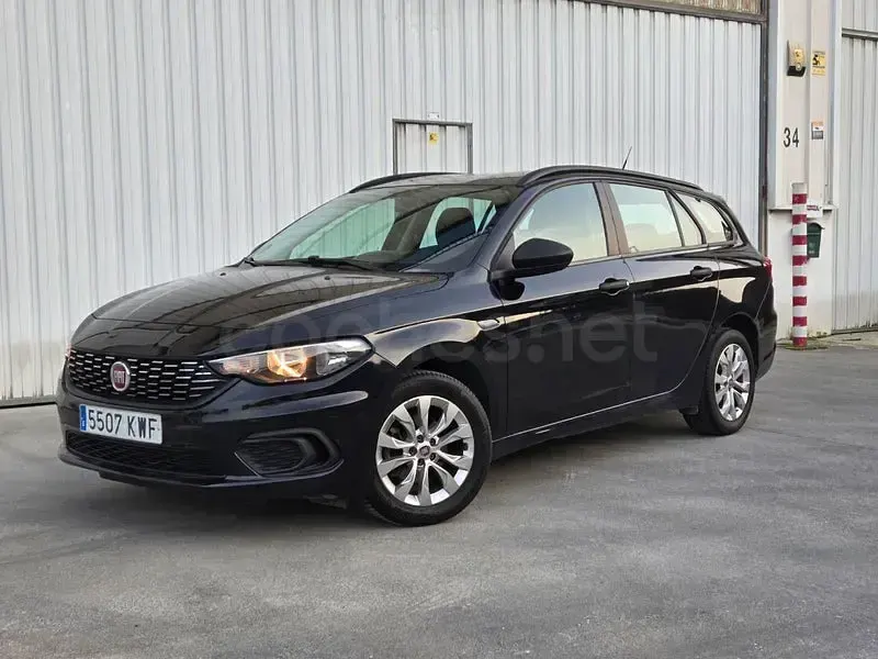 Occasion Fiat Tipo Easy 120 PK (88 kW) 2019 Zwart Stationwagen