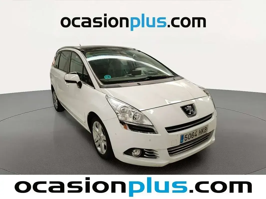 Usado Peugeot 5008 Allure 156 CV (114 kW) 2012 Blanco Monovolumen