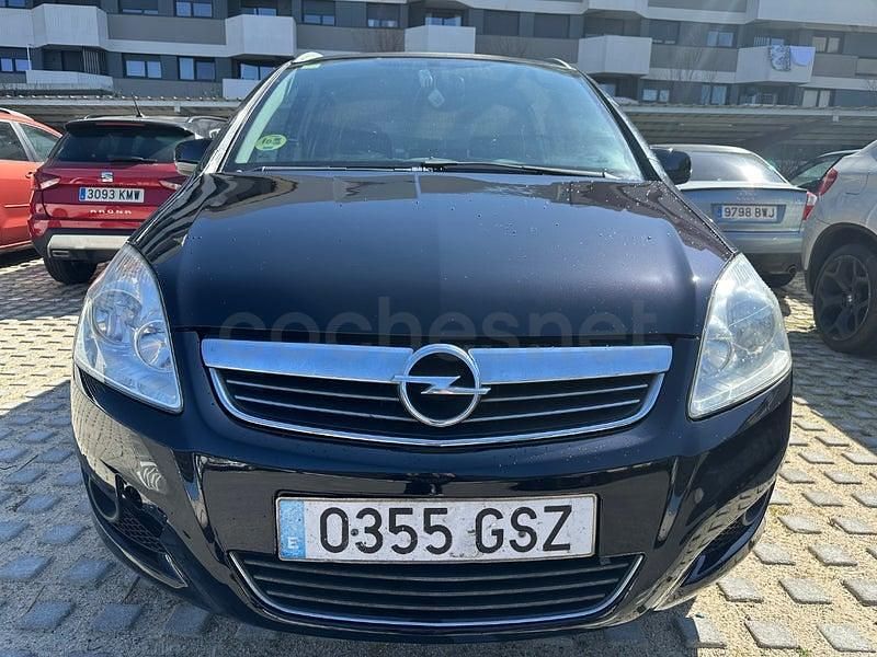 Usado Opel Zafira Enjoy 120 CV (88 kW) 2008 Negro Monovolumen