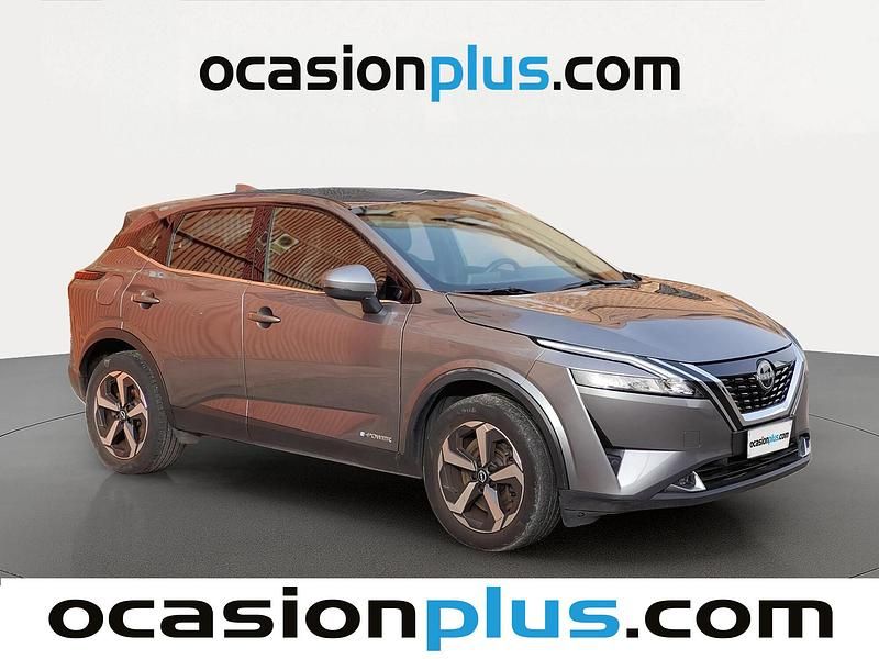 Usado Nissan Qashqai N-Connecta 190 CV (139 kW) 2024 Gris SUV