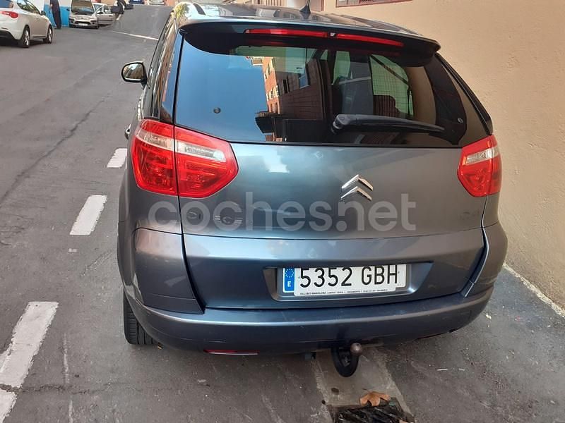 Usado Citroën C4 Picasso Exclusive 110 CV (80 kW) 2008 Violeta / lila Monovolumen