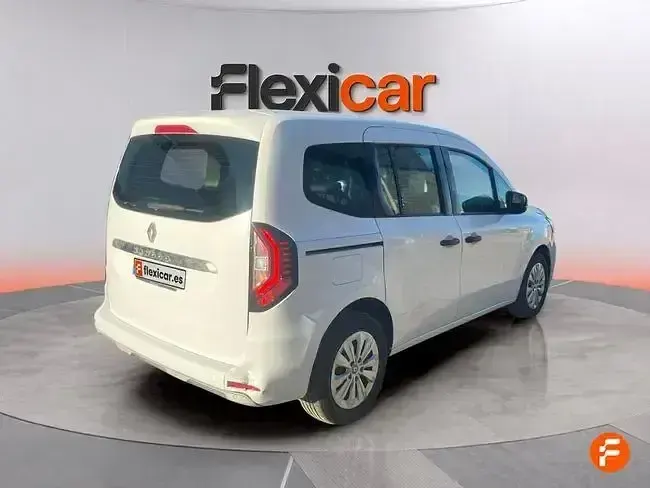 Begagnad Renault Kangoo Edition One 95 HK (69 kW) 2021 Vit Minibuss