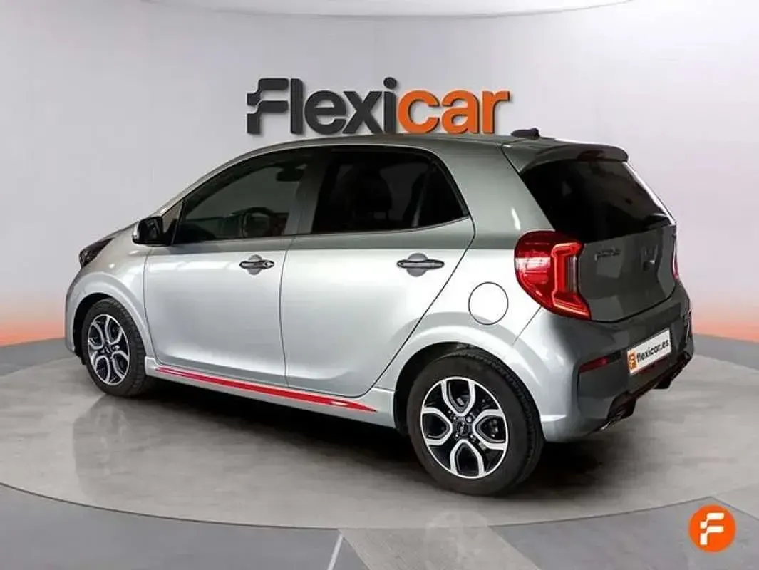 Usado Kia Picanto GT-Line 84 CV (61 kW) 2022 Gris Utilitario