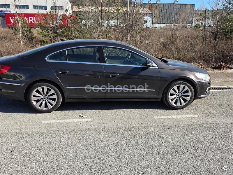 Usado VW Passat 160 CV (117 kW) 2008 Gris / plata Berlina