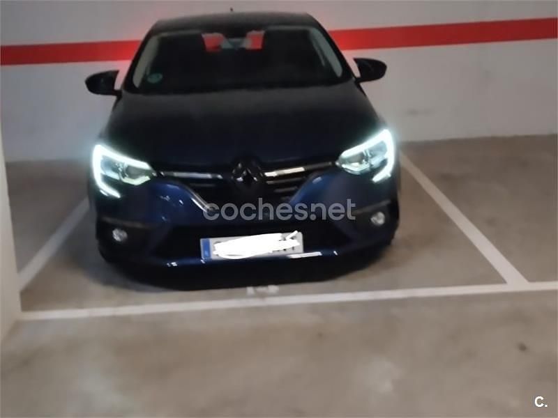 Azul Usado 2016 Renault Mégane III Intens Berlina | 9999 € (Buen precio) - Imagen 1/4
