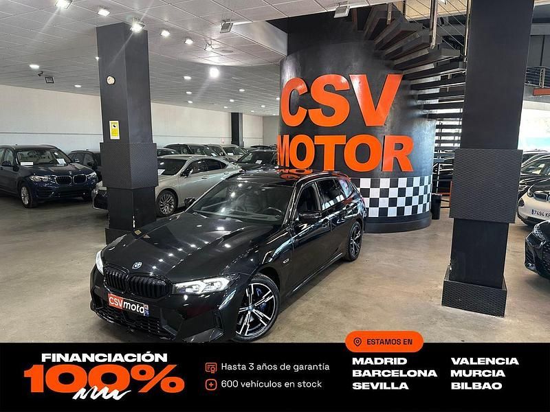 Negro Usado 2023 BMW 330e Comfort Edition Familiar | 34.850 € (Un poco caro) - Imagen 1/4