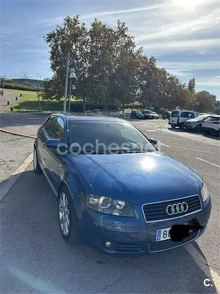 Usado Audi A3 Ambition 140 CV (102 kW) 2005 Azul Utilitario