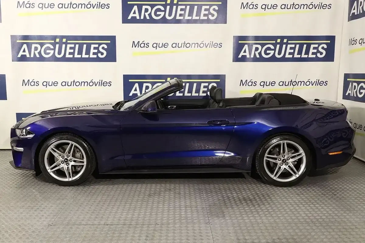 Usado Ford Mustang Convertible 290 CV (213 kW) 2019 Azul Descapotable