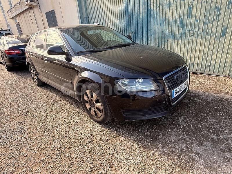 Usado Audi A3 Ambition 105 CV (77 kW) 2010 Negro Berlina