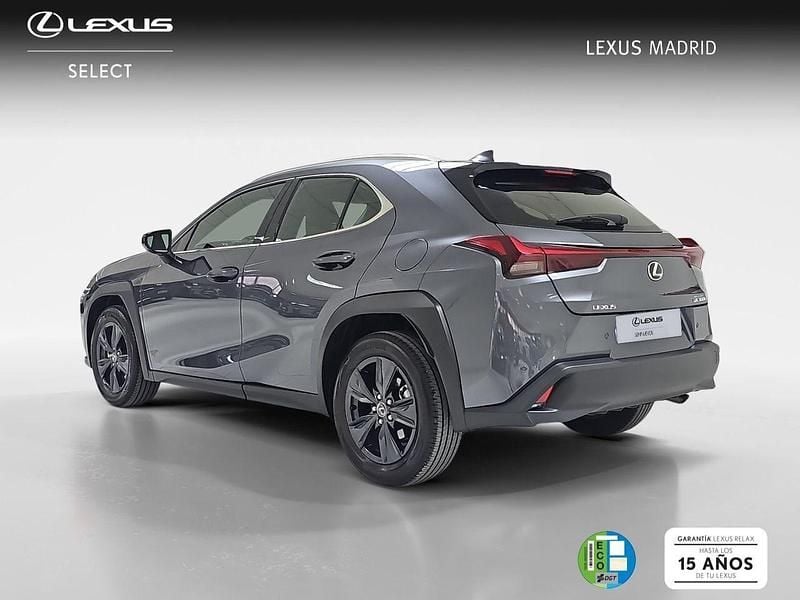 Usado Lexus UX 199 CV (146 kW) 2025 Gris SUV
