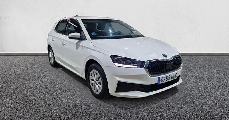 Usado Skoda Fabia Ambition 95 CV (69 kW) 2023 Utilitario