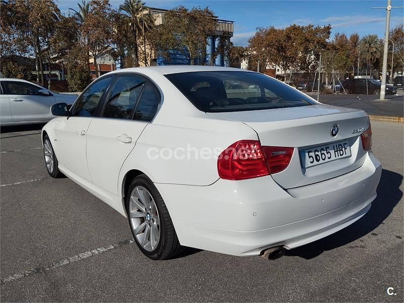 Usado BMW 320 177 CV (130 kW) 2010 Blanco Berlina