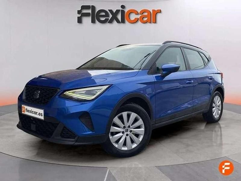 Usado Seat Arona Style 110 CV (80 kW) 2023 Azul SUV
