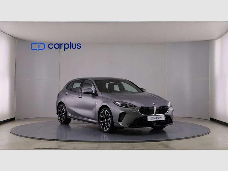 Usado BMW 116 M Sport 163 CV (119 kW) 2024 Gris Utilitario