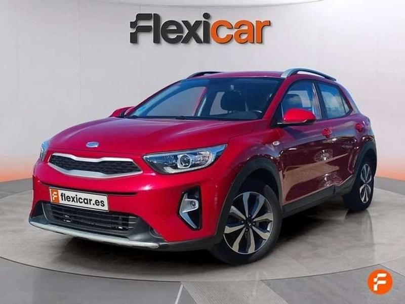 Usado Kia Stonic 101 CV (74 kW) 2021 Rojo SUV