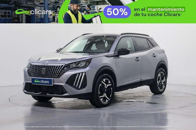 Usado Peugeot 2008 Allure 136 CV (100 kW) 2025 Plateado SUV