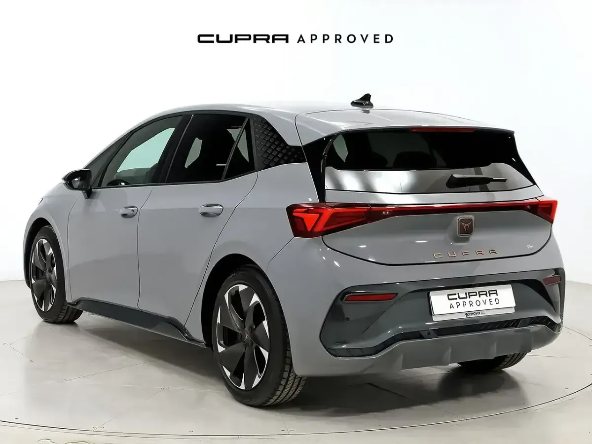 Nuevo Cupra Born e-Boost 169 kW (231 CV) 2026 Gris Utilitario