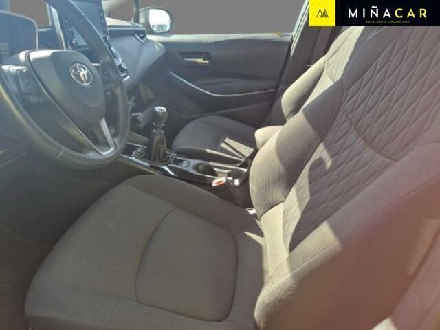 Usado Toyota Corolla Business Edition 125 CV (91 kW) 2023 Negro Berlina
