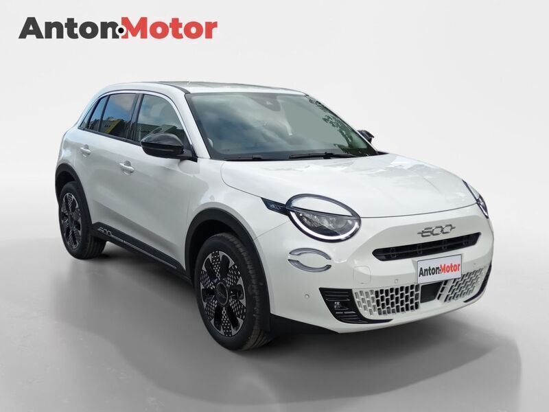 Usado Fiat 600 La Prima 101 CV (74 kW) 2024 Blanco SUV