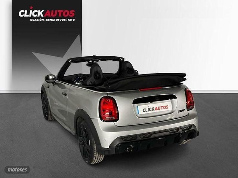Usado Mini John Cooper Works Cabriolet 136 CV (100 kW) 2024 Gris Descapotable