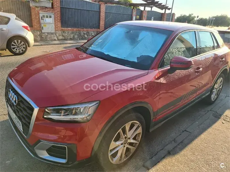 Usado Audi Q2 Sport 116 CV (85 kW) 2018 Rojo SUV