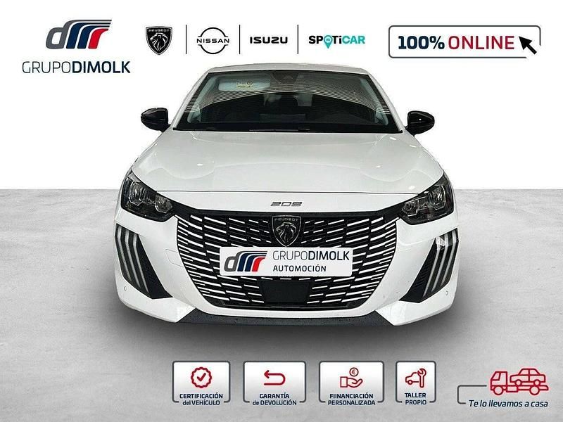 Usado Peugeot 208 Allure 110 CV (80 kW) 2025 Blanco Utilitario