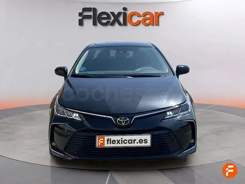 Usado Toyota Corolla Active 140 CV (102 kW) 2023 Negro Berlina