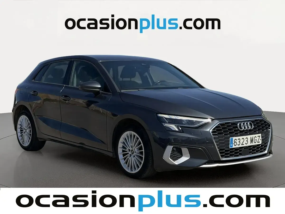 Usado Audi A3 Sportback Advanced Plus 110 CV (80 kW) 2023 Gris Utilitario