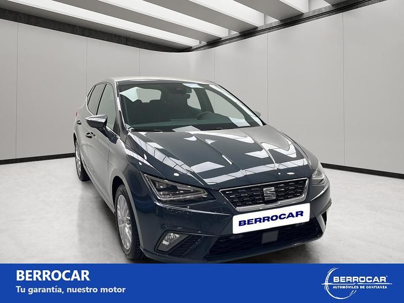 Usado Seat Ibiza XCELLENCE 115 CV (84 kW) 2025 Azul Utilitario
