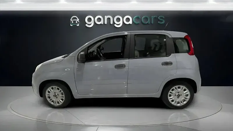 Usado Fiat Panda 70 CV (51 kW) 2022 Gris Utilitario