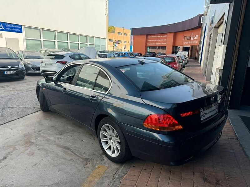 Käytetty BMW 735 272 HP (200 kW) 2003 Sininen Sedan
