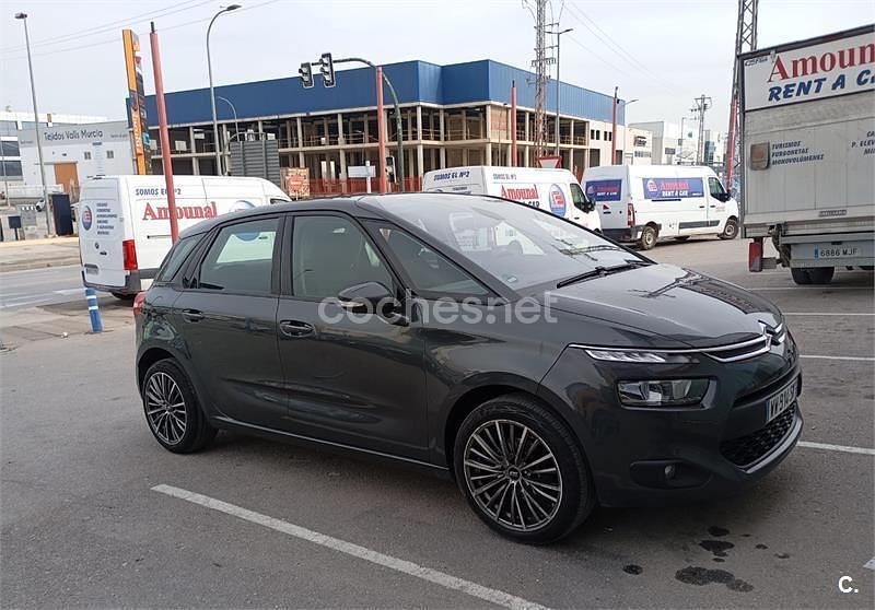 Usado Citroën C4 Picasso Attraction 115 CV (84 kW) 2013 Gris / plata Monovolumen