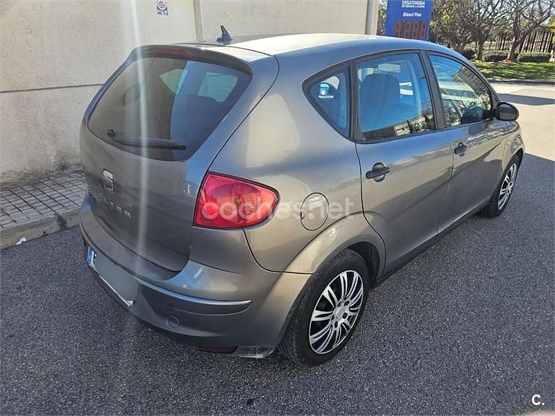Occasion Seat Altea Sport 102 PK (75 kW) 2004 Grijs MPV