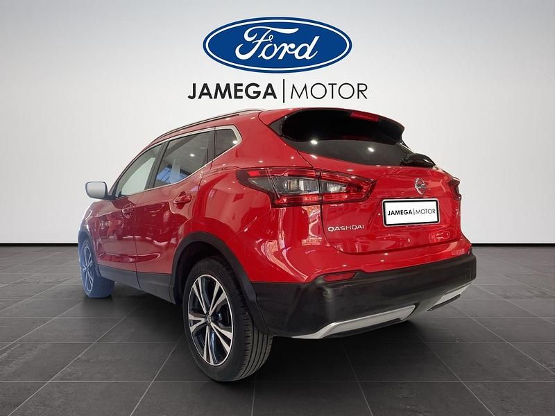 Usado Nissan Qashqai N-Connecta 160 CV (117 kW) 2020 Rojo SUV