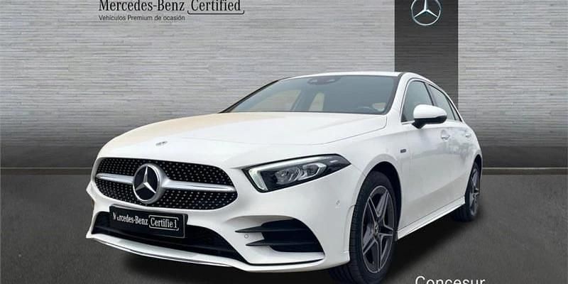 Blanco Usado 2022 Mercedes A250 | 25.900 € (Buen precio) - Imagen 1/4