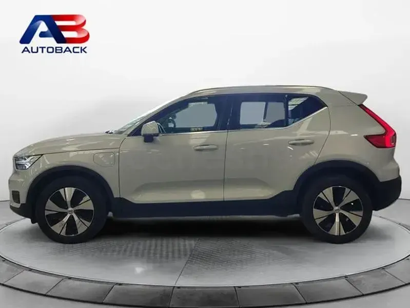Usado Volvo XC40 Inscription 211 CV (155 kW) 2021 Blanco SUV