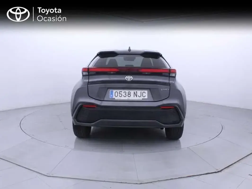 Usado Toyota C-HR Advance 223 CV (164 kW) 2025 Gris SUV