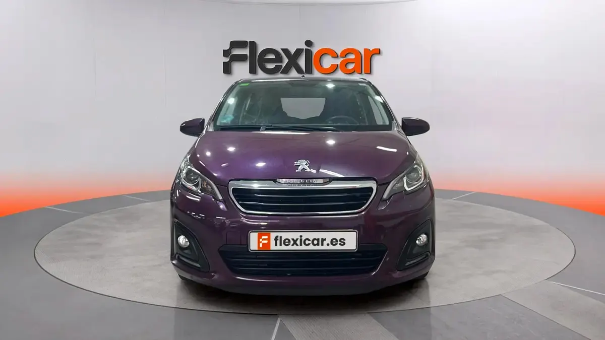 Usado Peugeot 108 Active 72 CV (52 kW) 2019 Violeta Utilitario