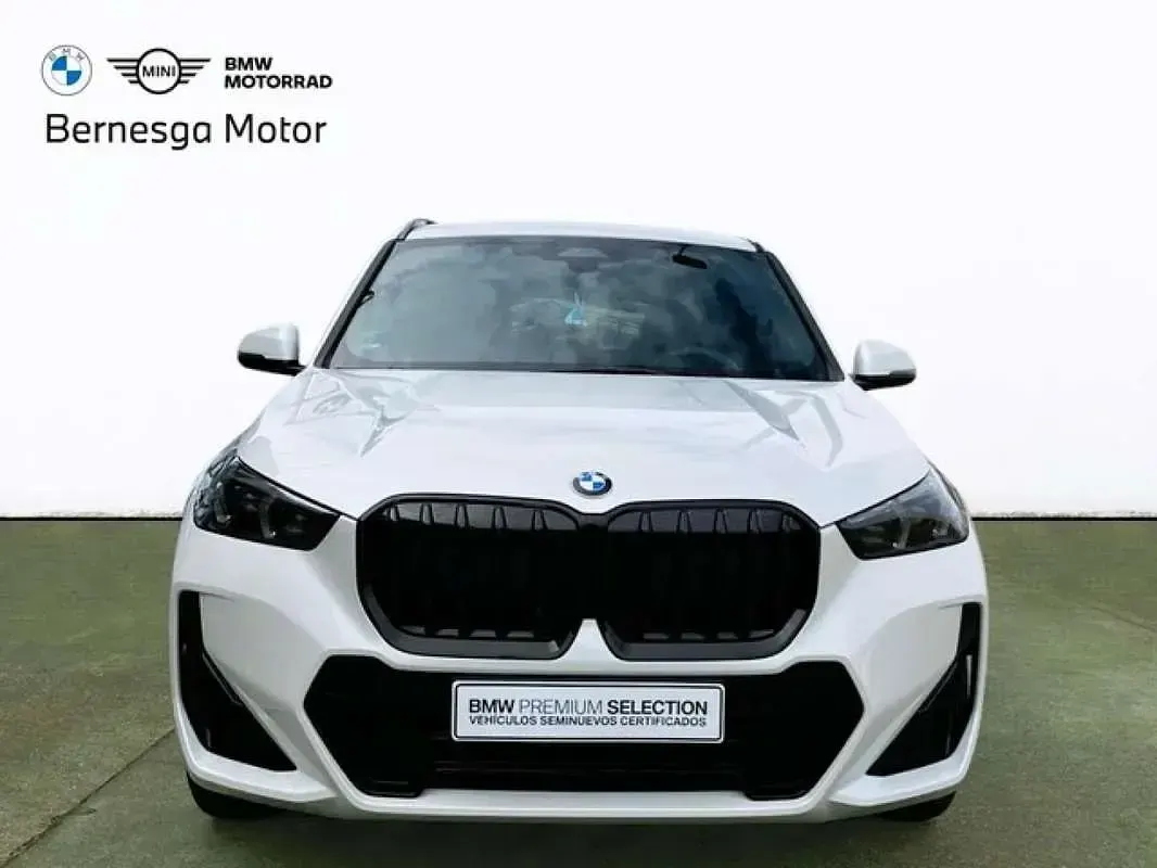 Usado BMW X1 Comfort Edition 150 CV (110 kW) 2025 Blanco SUV