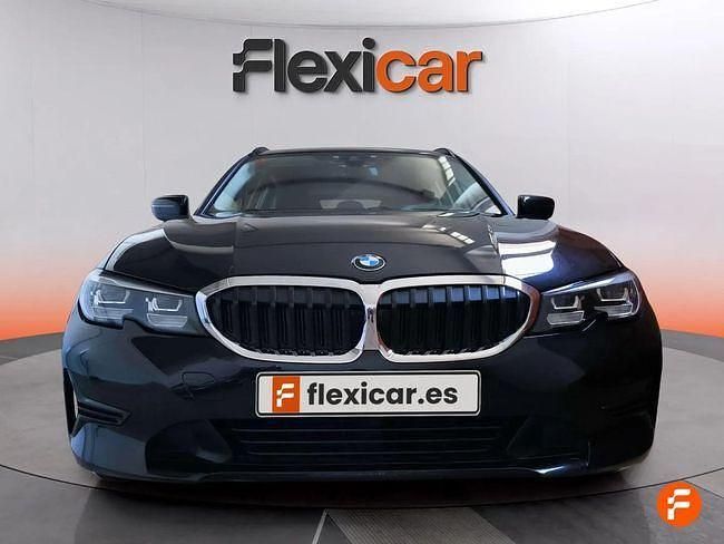 Usado BMW 320 190 CV (139 kW) 2019 Negro Familiar