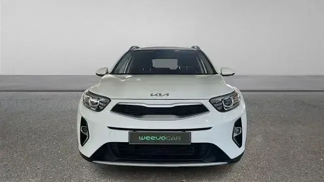 Usado Kia Stonic 79 CV (58 kW) 2025 Blanco SUV