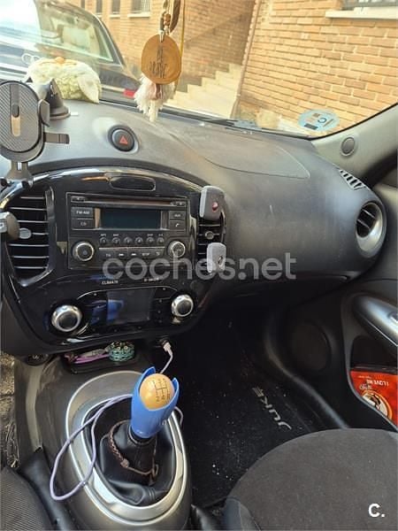 Usado Nissan Juke Tekna 117 CV (86 kW) 2011 Negro SUV