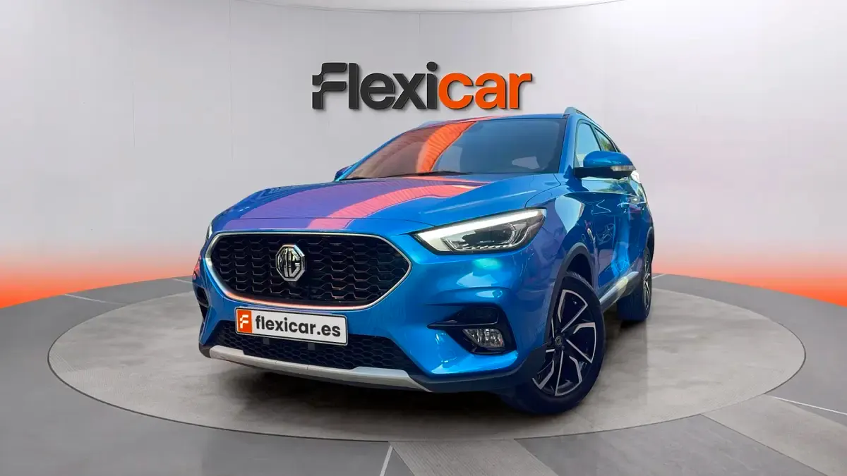 Usado MG ZS Luxury 111 CV (81 kW) 2023 Azul SUV