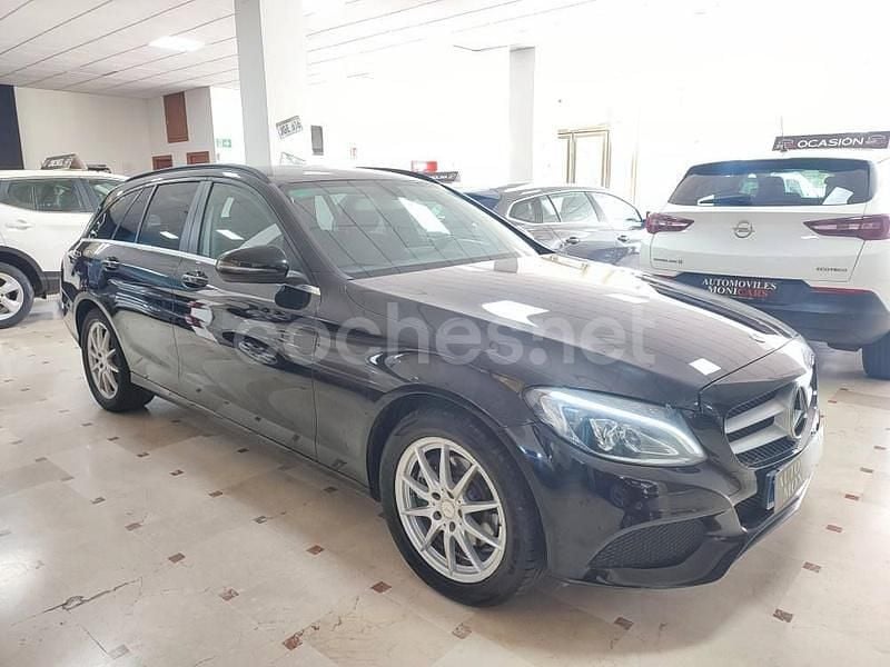 Usado Mercedes C220 170 CV (125 kW) 2016 Negro Familiar
