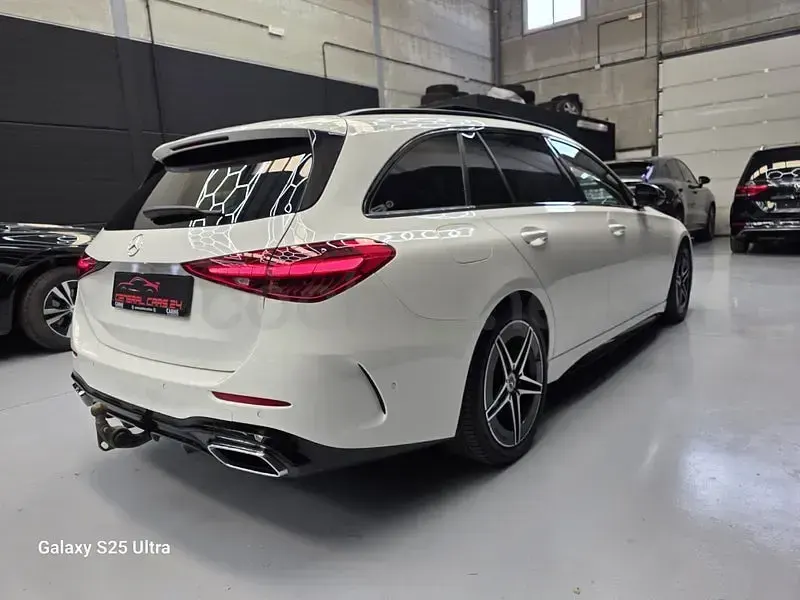 Usado Mercedes C220 200 CV (147 kW) 2023 Blanco Familiar