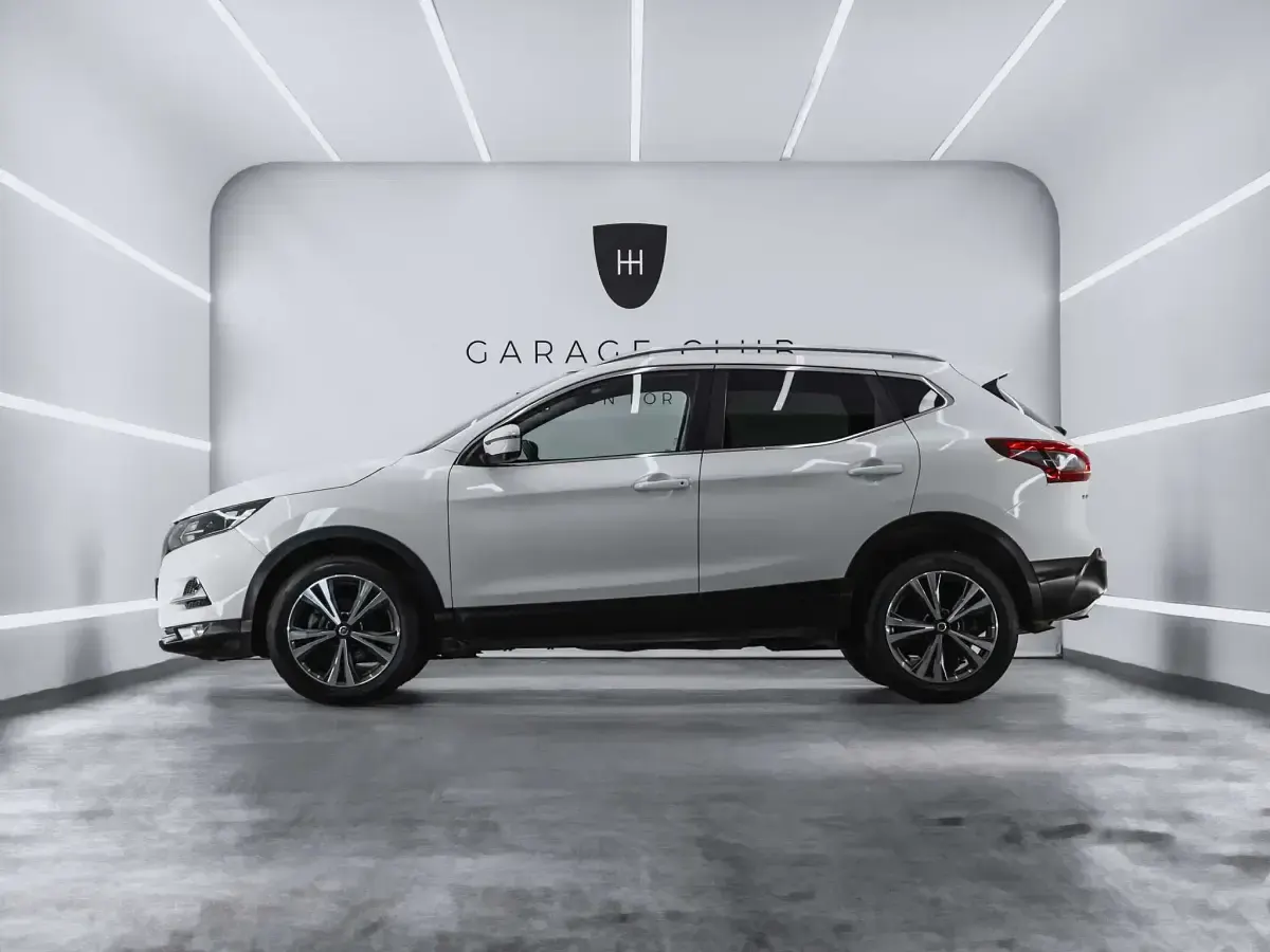 Usado Nissan Qashqai N-Connecta 115 CV (84 kW) 2018 Blanco SUV