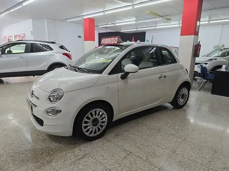 Usado Fiat 500 Lounge 70 CV (51 kW) 2020 Blanco Berlina